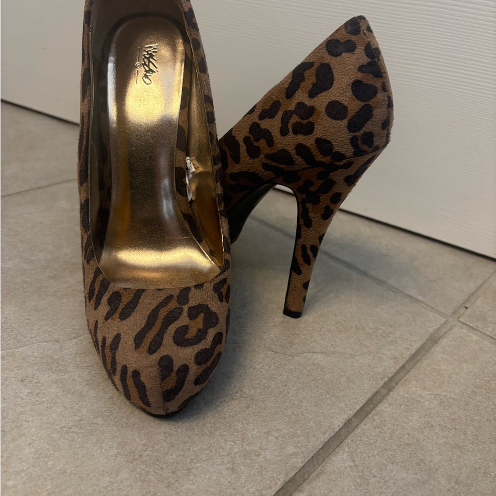 Wild Diva Tan and Black Leopard Heels